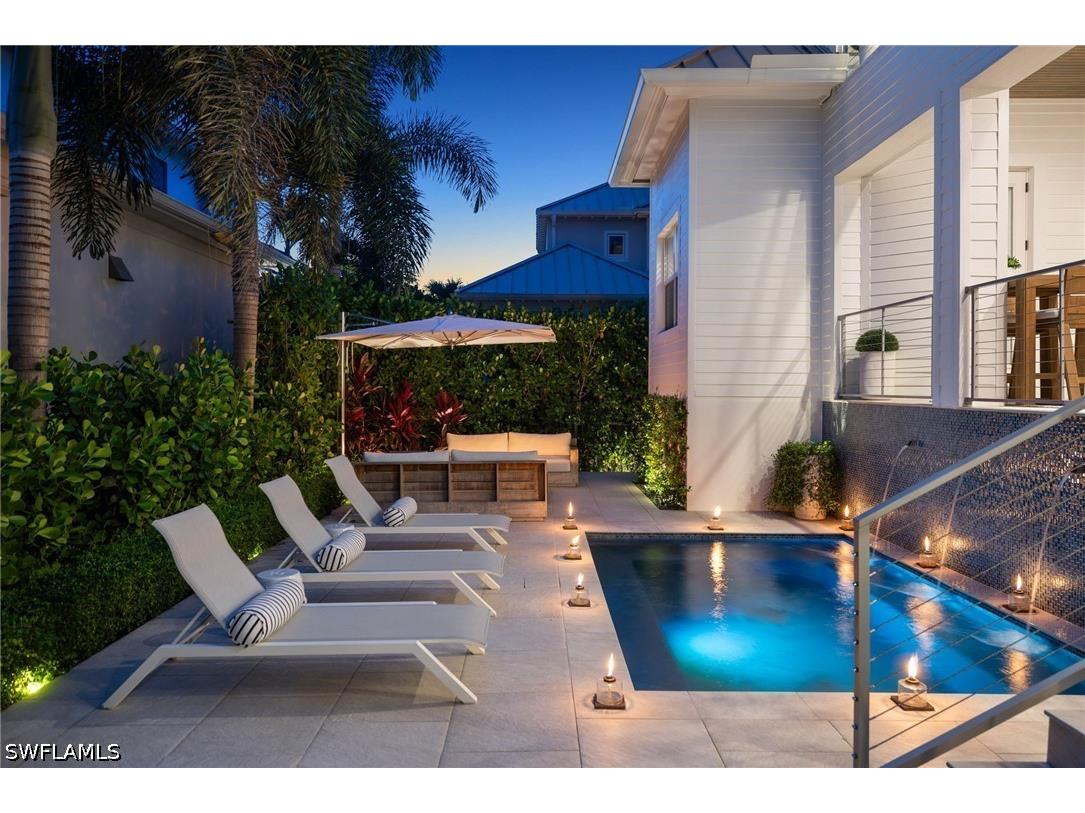 950 8th Street S Naples FL 34102 226020603 image3