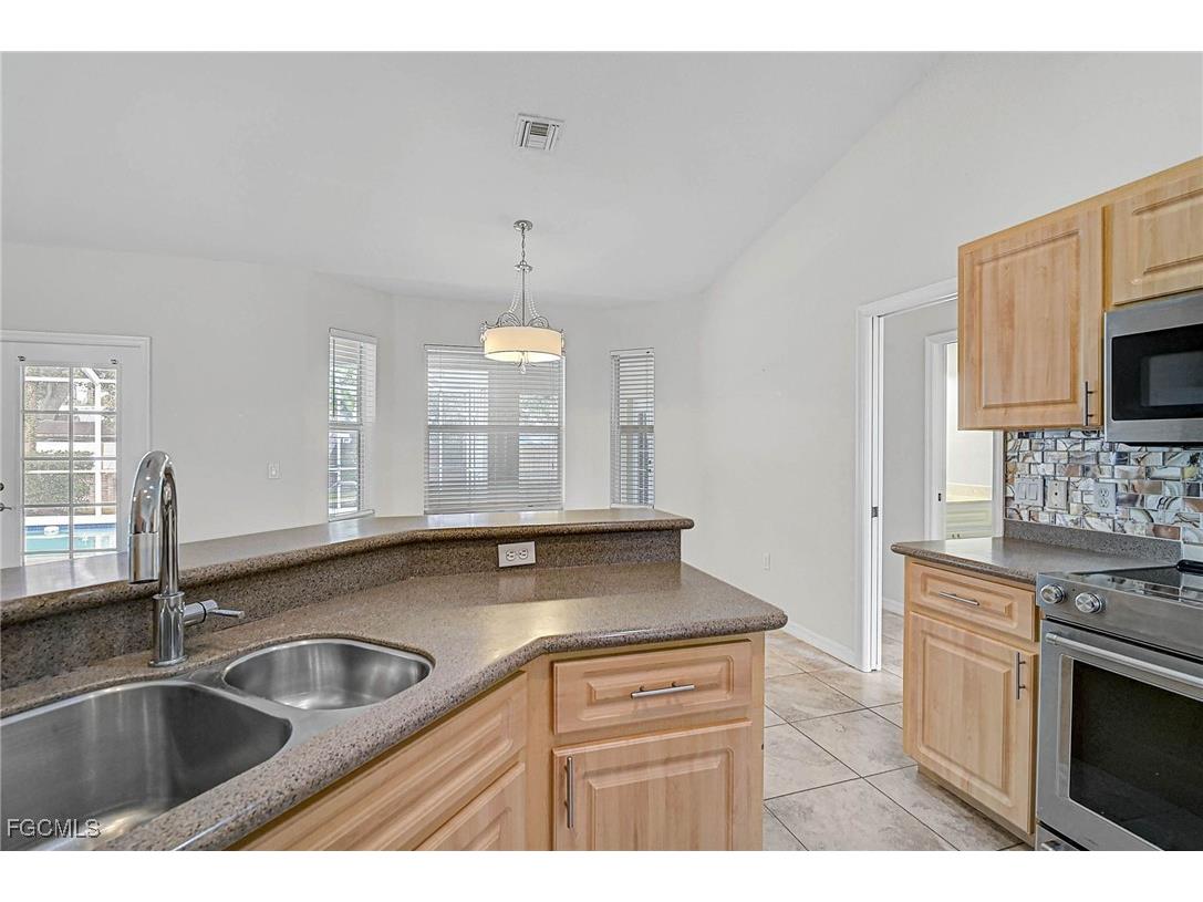 950 Elwood Avenue Englewood FL 34223 2026001822 image11