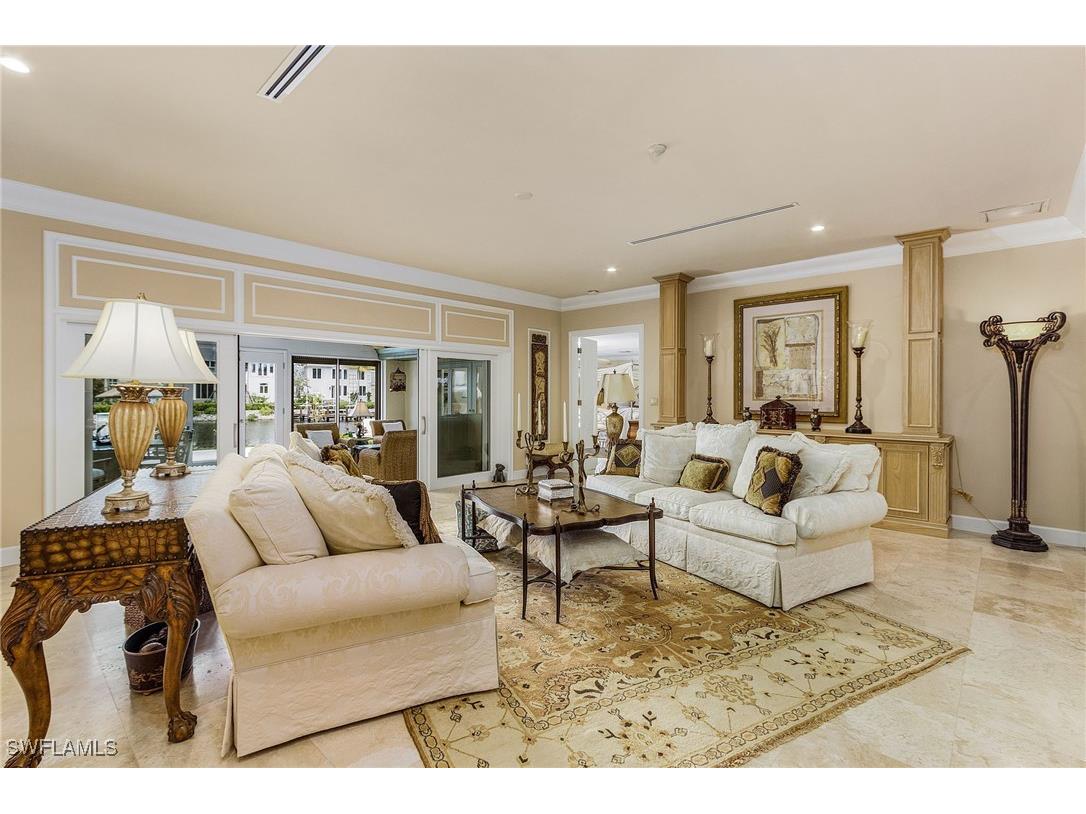 950 Galleon Drive Naples FL 34102 225082399 image10