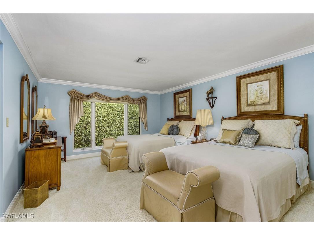 950 Galleon Drive Naples FL 34102 225082399 image16