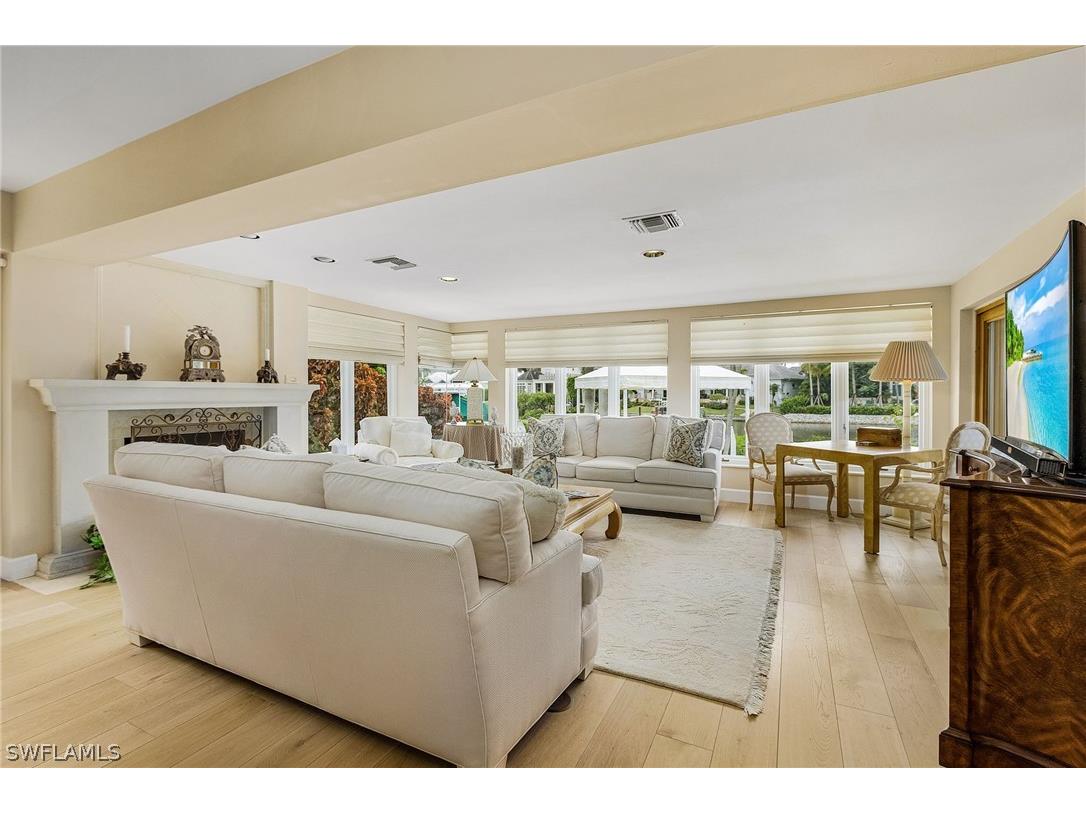 950 Galleon Drive Naples FL 34102 226008476 image15