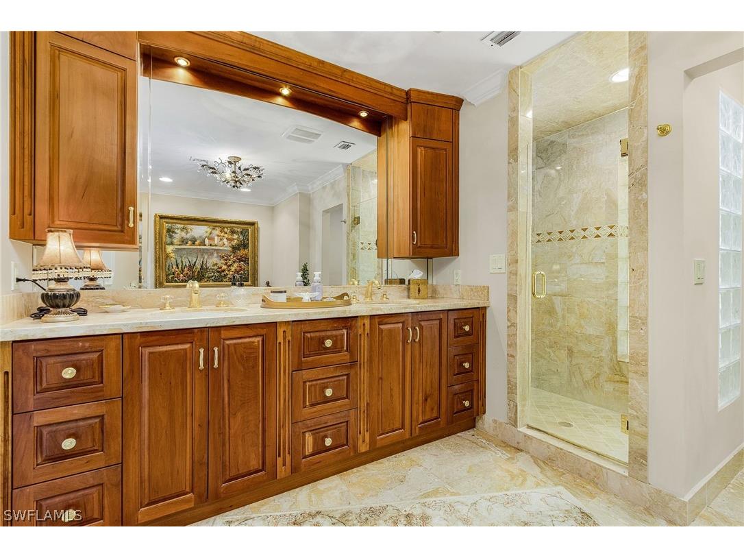 950 Galleon Drive Naples FL 34102 226008476 image24