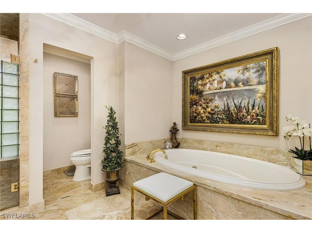 950 Galleon Drive Naples FL 34102 226008476 image25