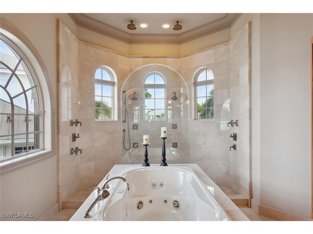 950 Giralda Court Marco Island FL 34145 225071298 image27