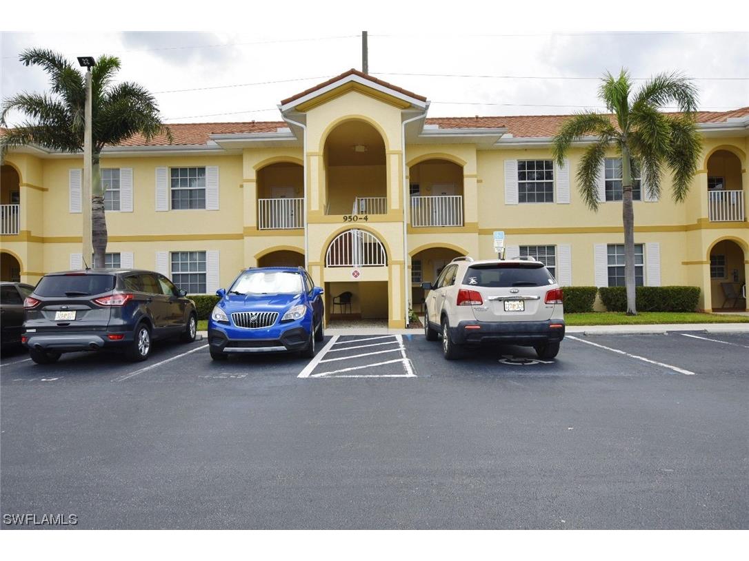 950 Hancock Creek South Boulevard #424 Cape Coral FL 33909 223054647 image1