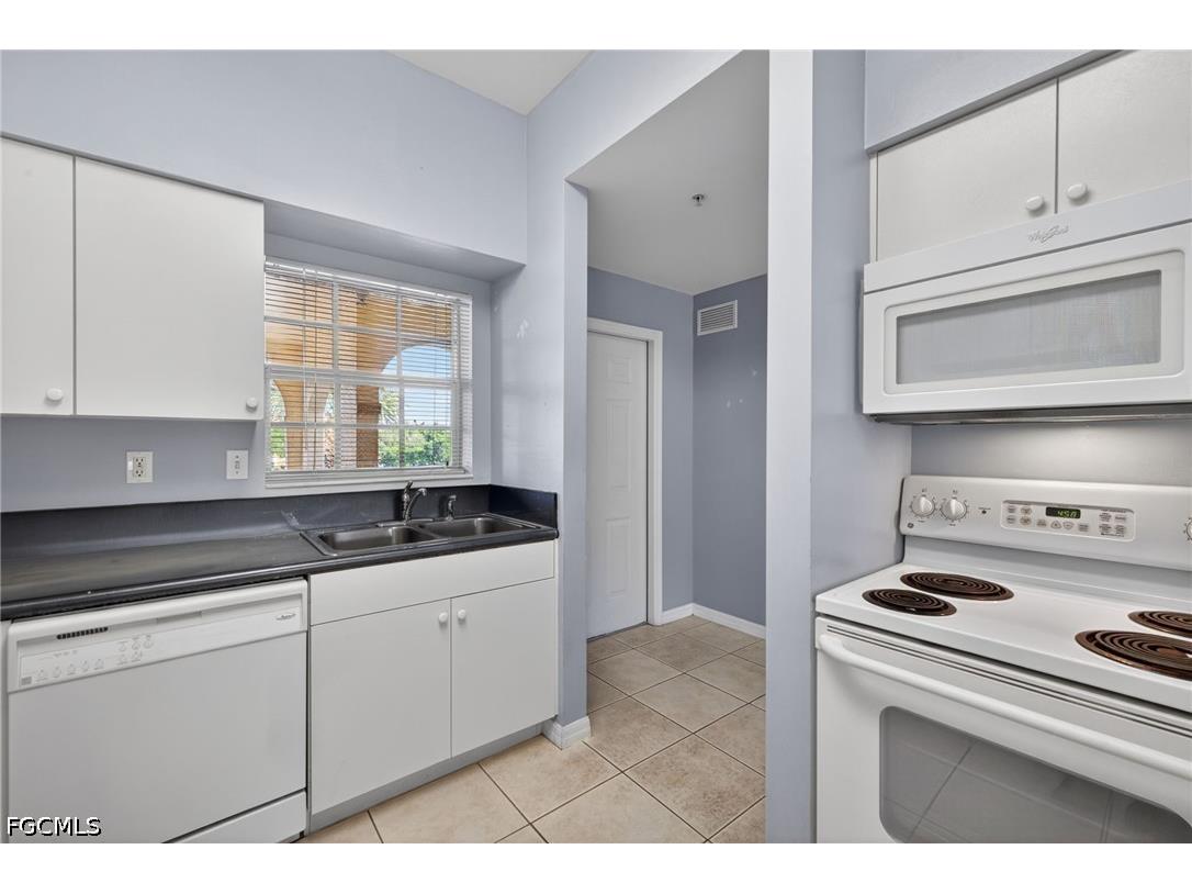 950 Hancock Creek South Boulevard #425 Cape Coral FL 33909 2026017431 image10