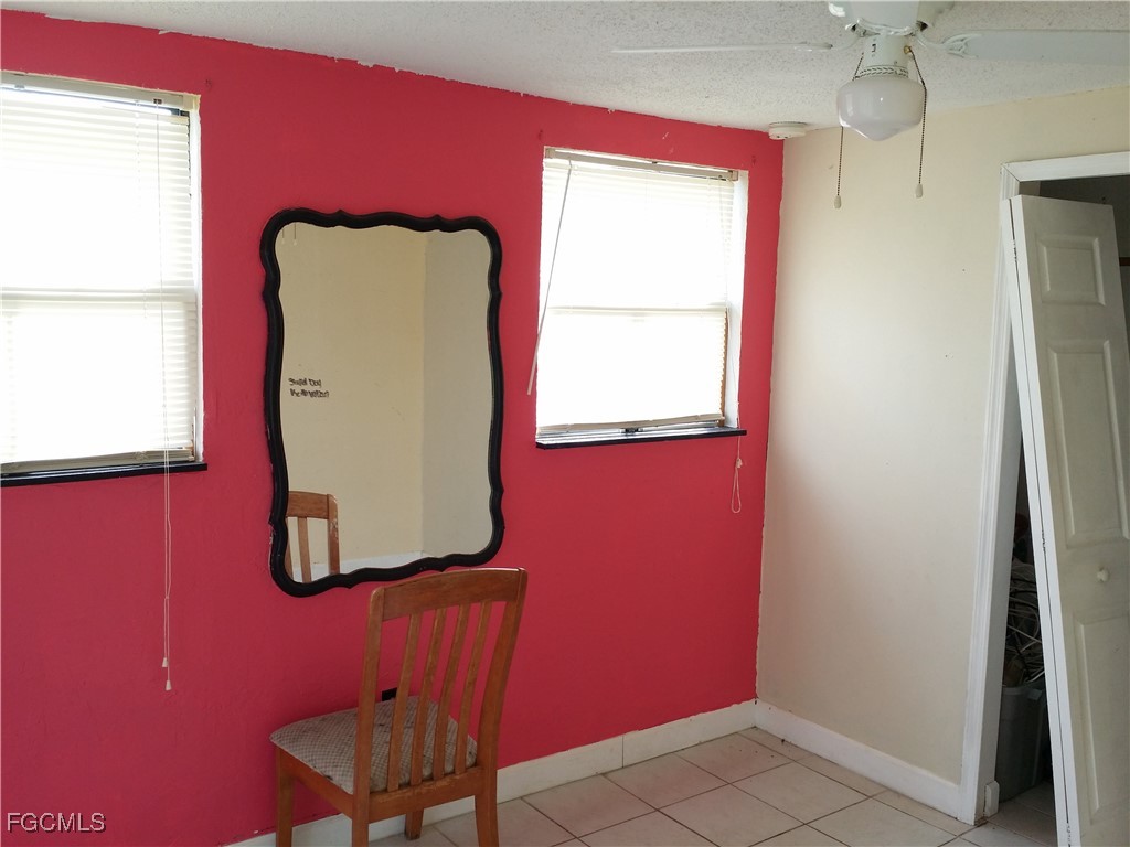 950 Lakeview Drive North Fort Myers FL 33903 2026000306 image12