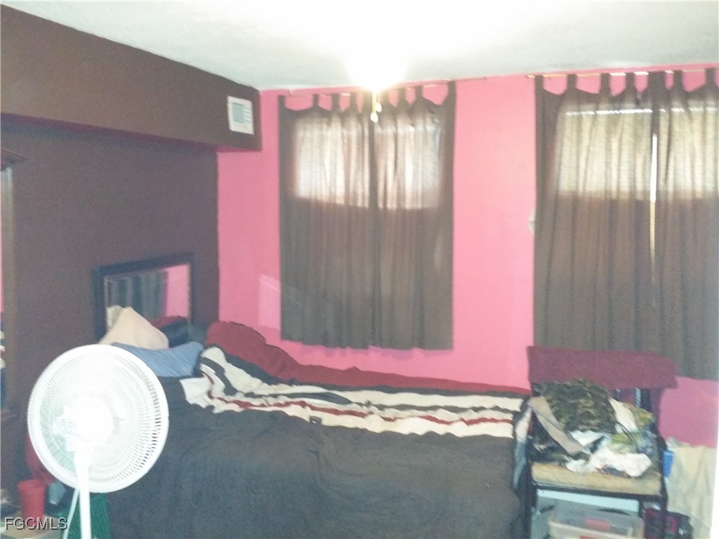 950 Lakeview Drive North Fort Myers FL 33903 2026000306 image17