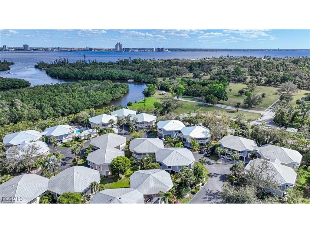 950 Moody Road #110 North Fort Myers FL 33903 2025009015 image8