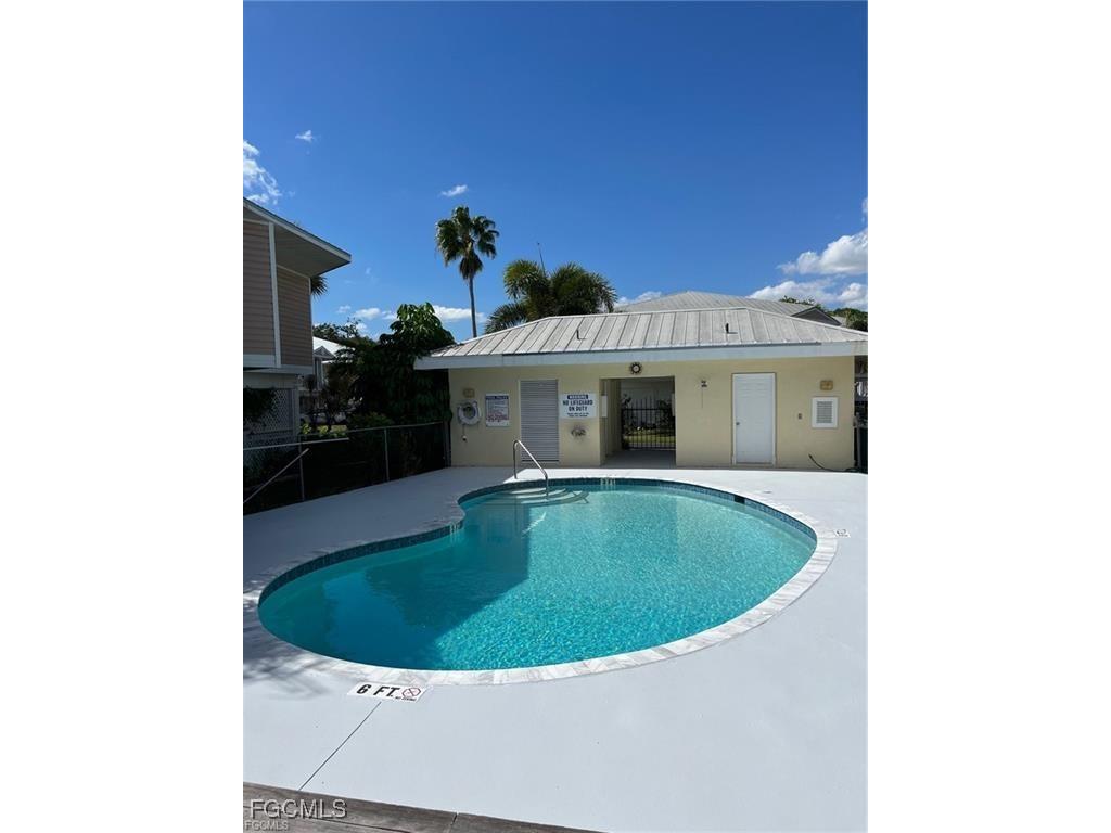 950 Moody Road #110 North Fort Myers FL 33903 2025009015 image9