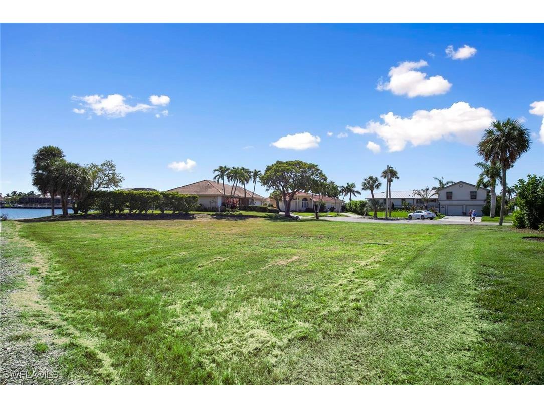 950 Plum Court Marco Island FL 34145 225084463 image10