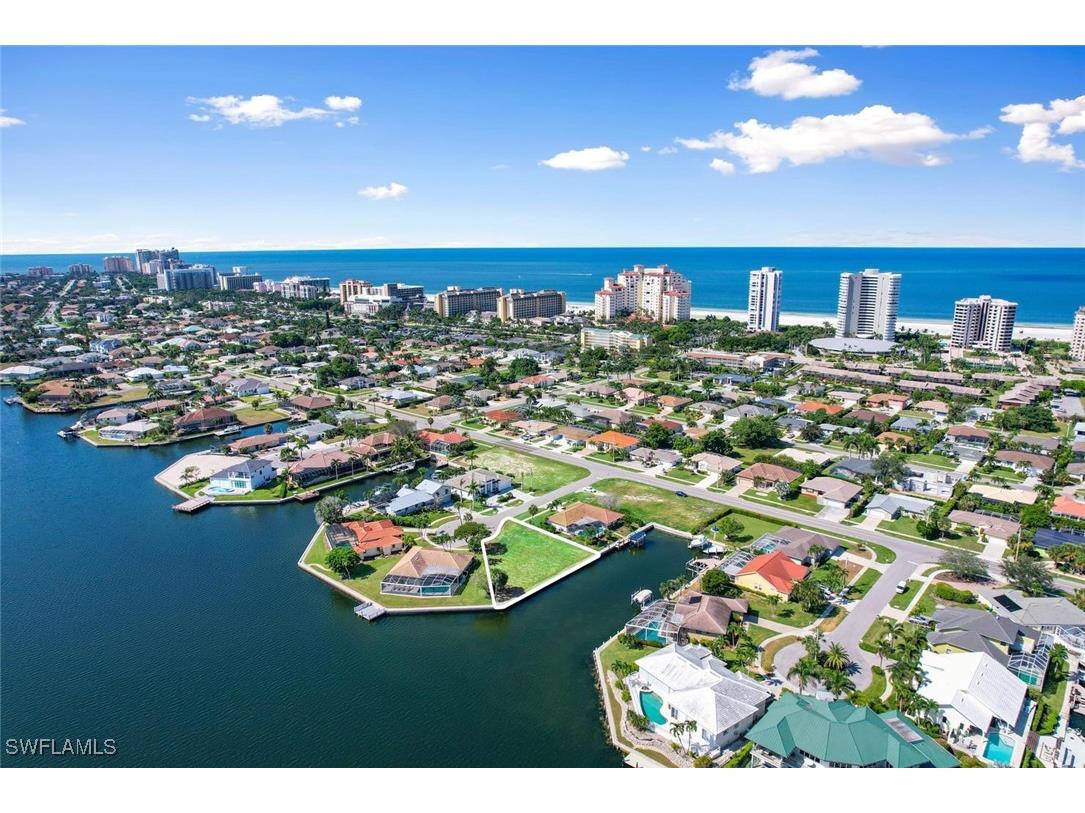 950 Plum Court Marco Island FL 34145 225084463 image15