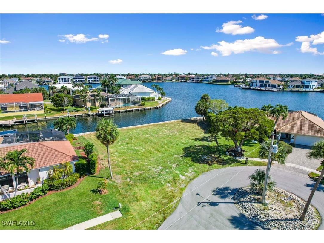 950 Plum Court Marco Island FL 34145 225084463 image4