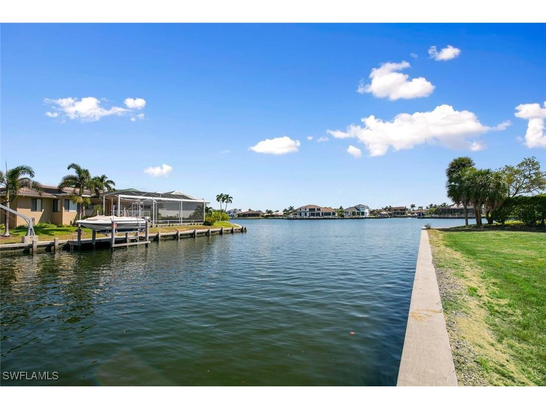 950 Plum Court Marco Island FL 34145 225084463 image7