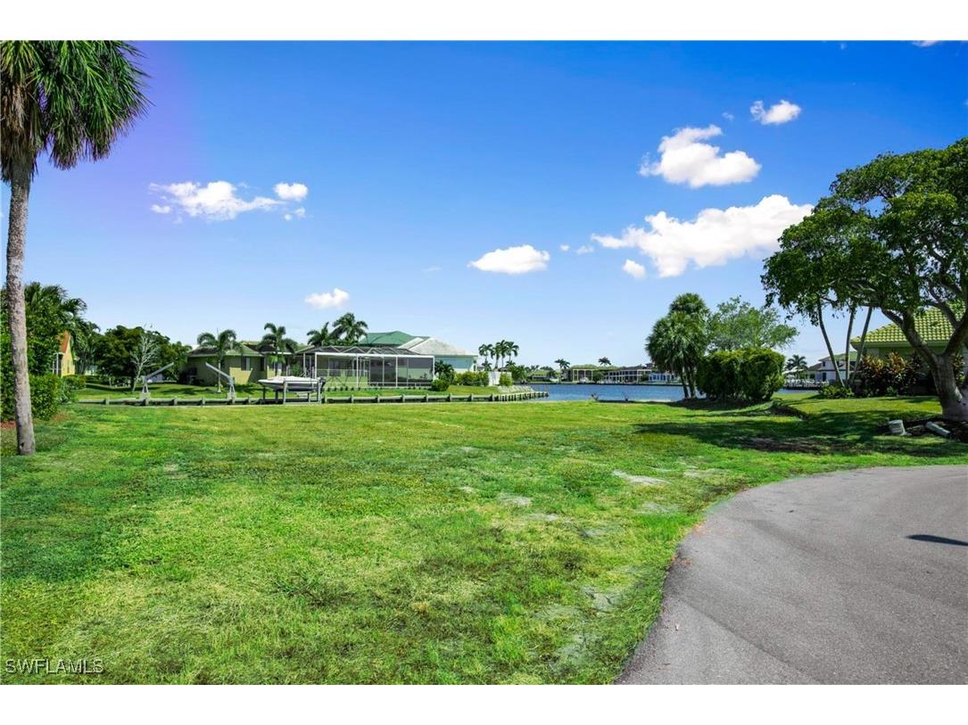 950 Plum Court Marco Island FL 34145 225084463 image9