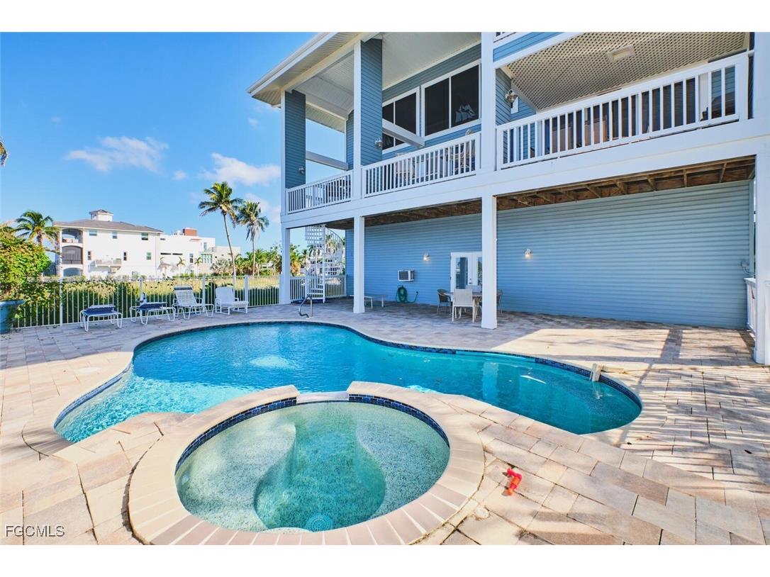 950 San Carlos Drive Fort Myers Beach FL 33931 2026002641 image10