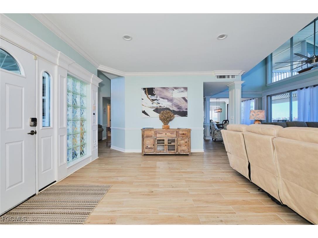 950 San Carlos Drive Fort Myers Beach FL 33931 2026002641 image13