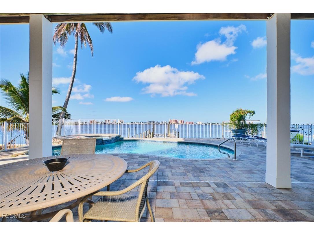 950 San Carlos Drive Fort Myers Beach FL 33931 2026002641 image30