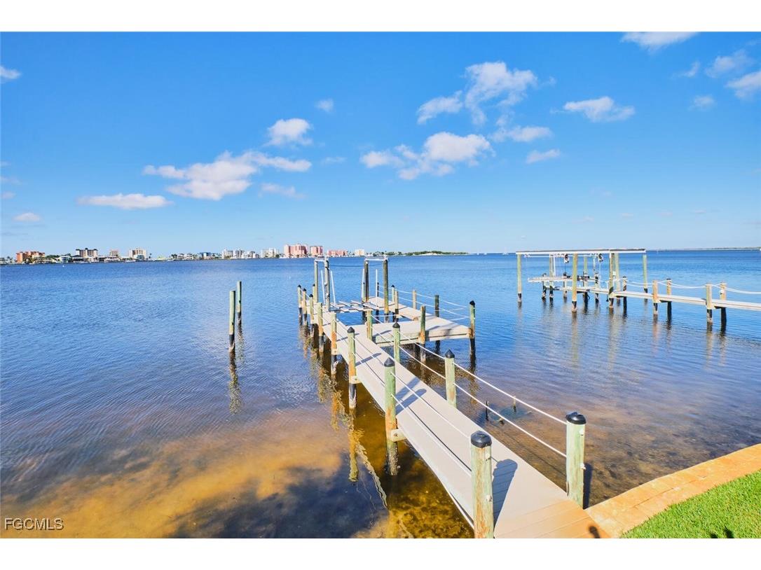 950 San Carlos Drive Fort Myers Beach FL 33931 2026002641 image32