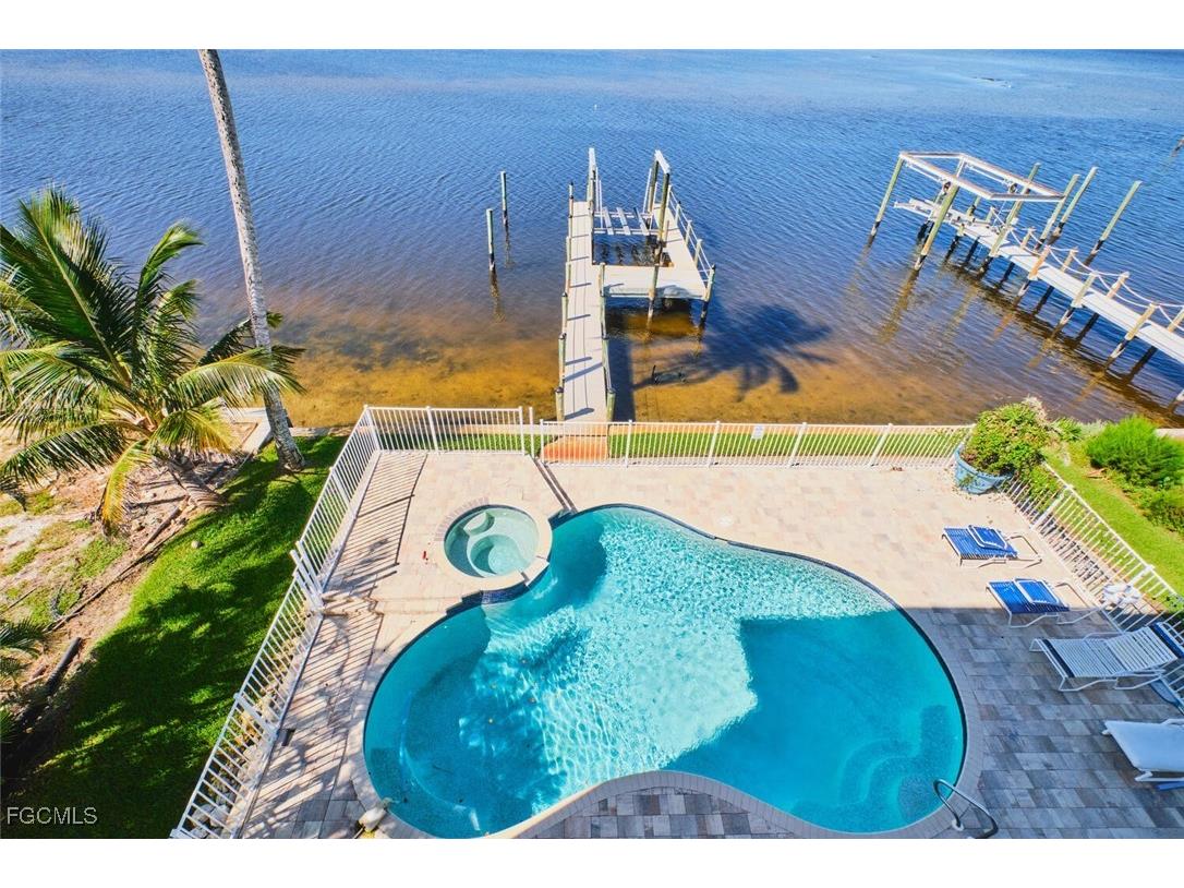 950 San Carlos Drive Fort Myers Beach FL 33931 2026002641 image40