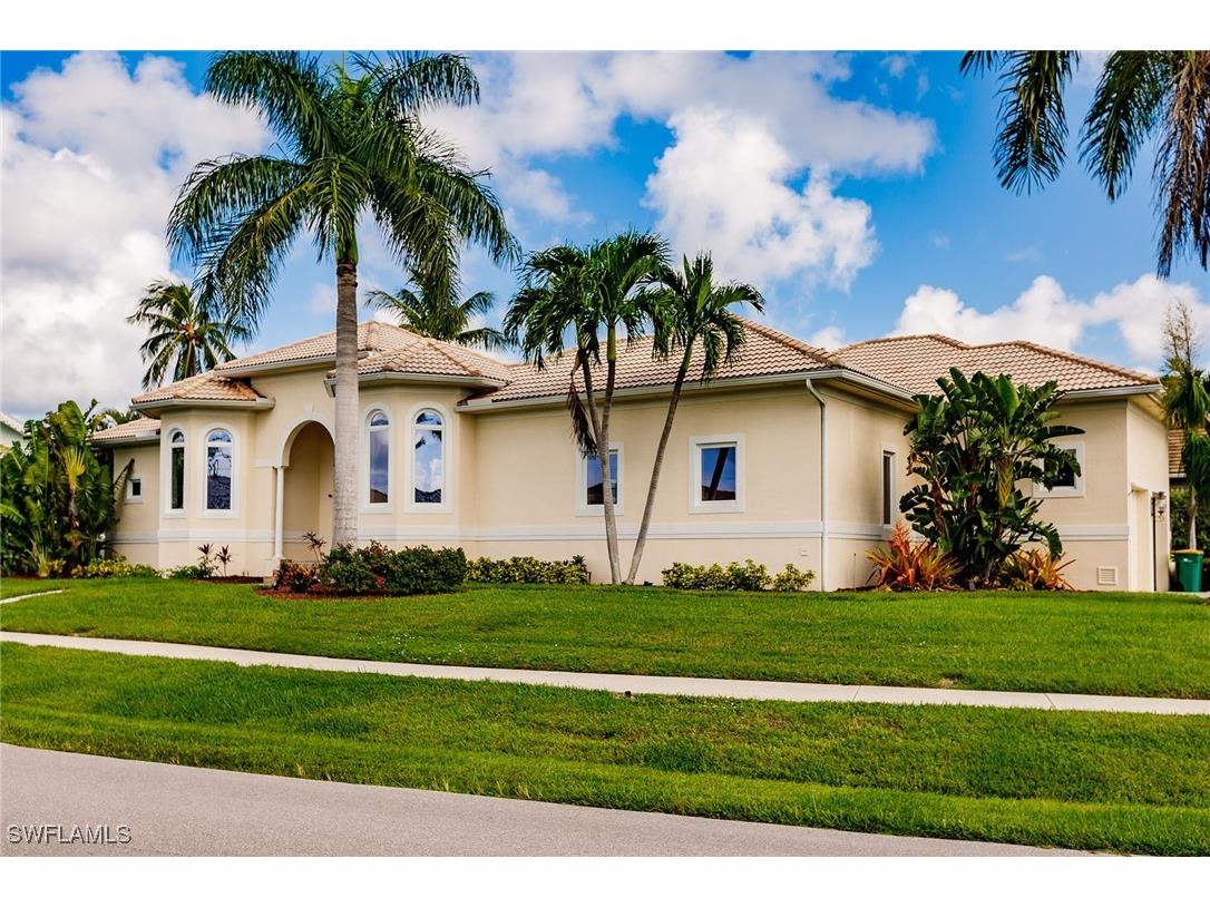 950 Snowberry Court Marco Island FL 34145 225074219 image2