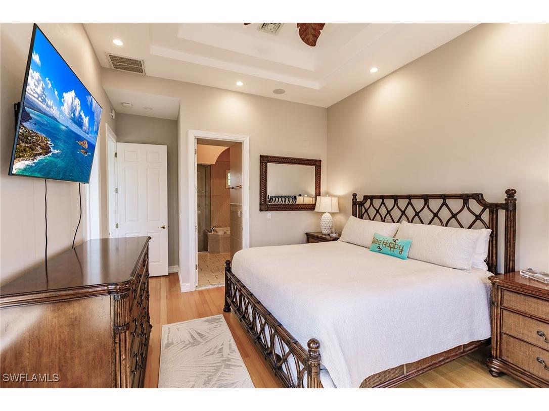 950 Snowberry Court Marco Island FL 34145 225074219 image20