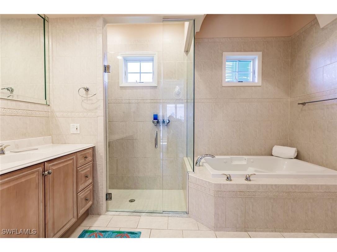 950 Snowberry Court Marco Island FL 34145 225074219 image21