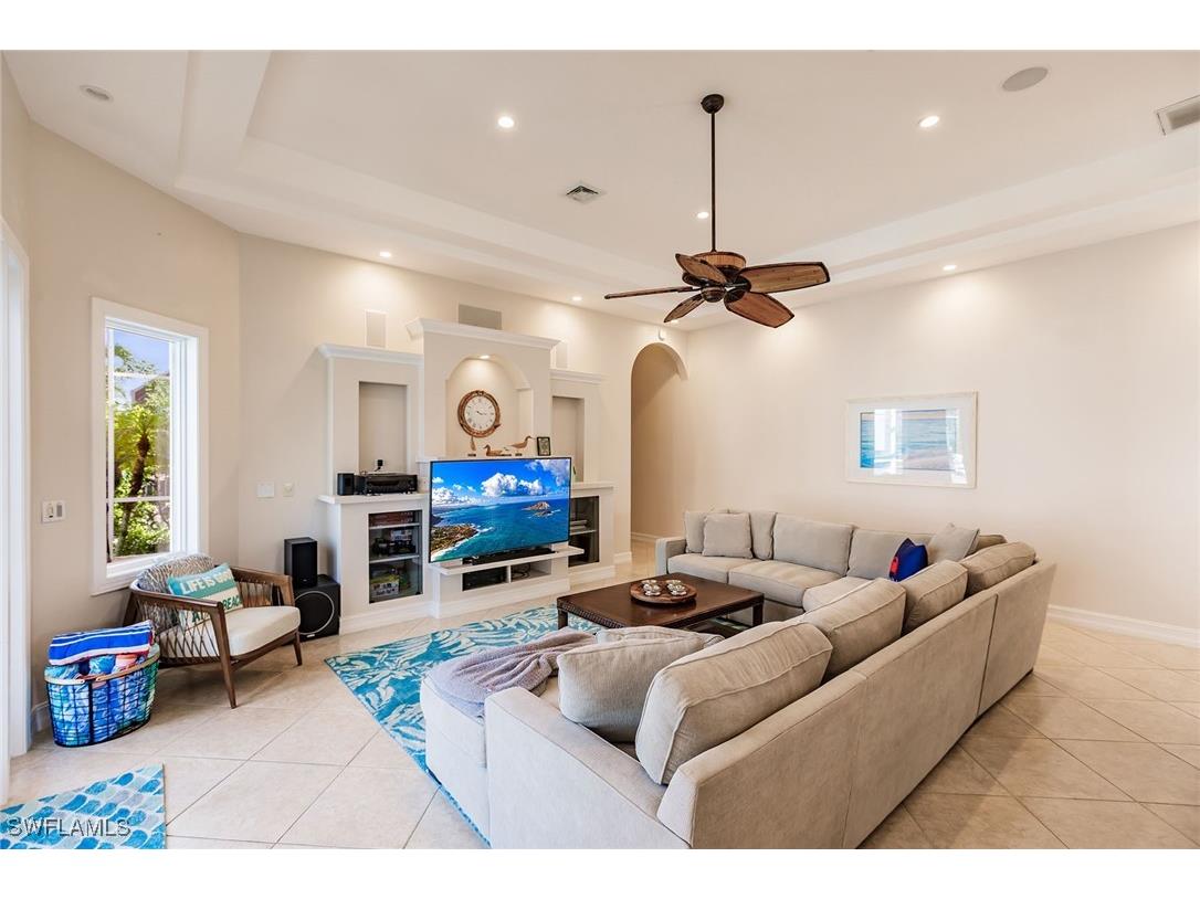 950 Snowberry Court Marco Island FL 34145 225074219 image5