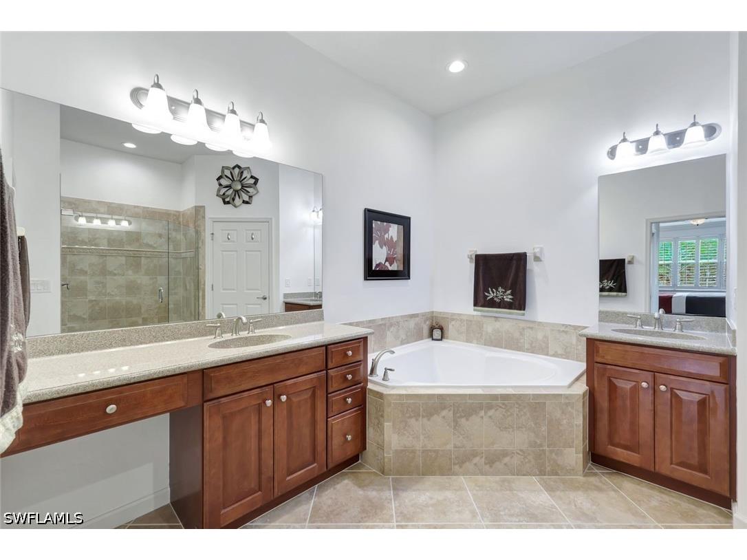9508 Ironstone Terrace #2-201 Naples FL 34120 226017433 image22