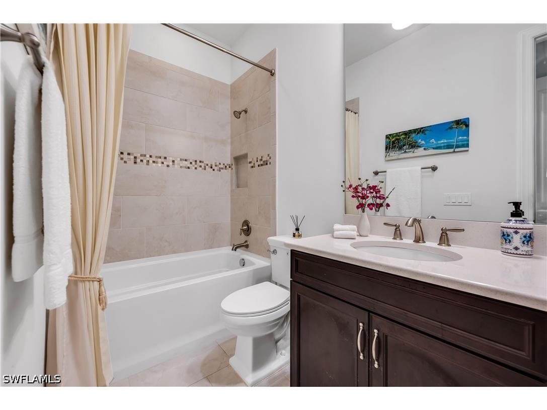 9509 Montelanico Loop Naples FL 34119 226018119 image16