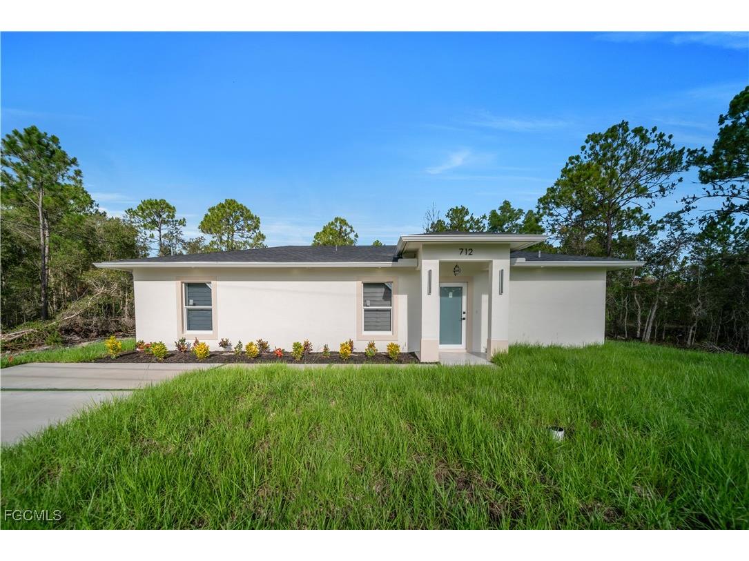 951 Filbert Street Lehigh Acres FL 33974 2025006715 image1