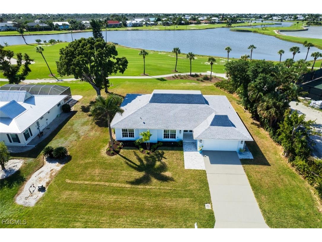 951 Sand Castle Road Sanibel FL 33957 2025019159 image3