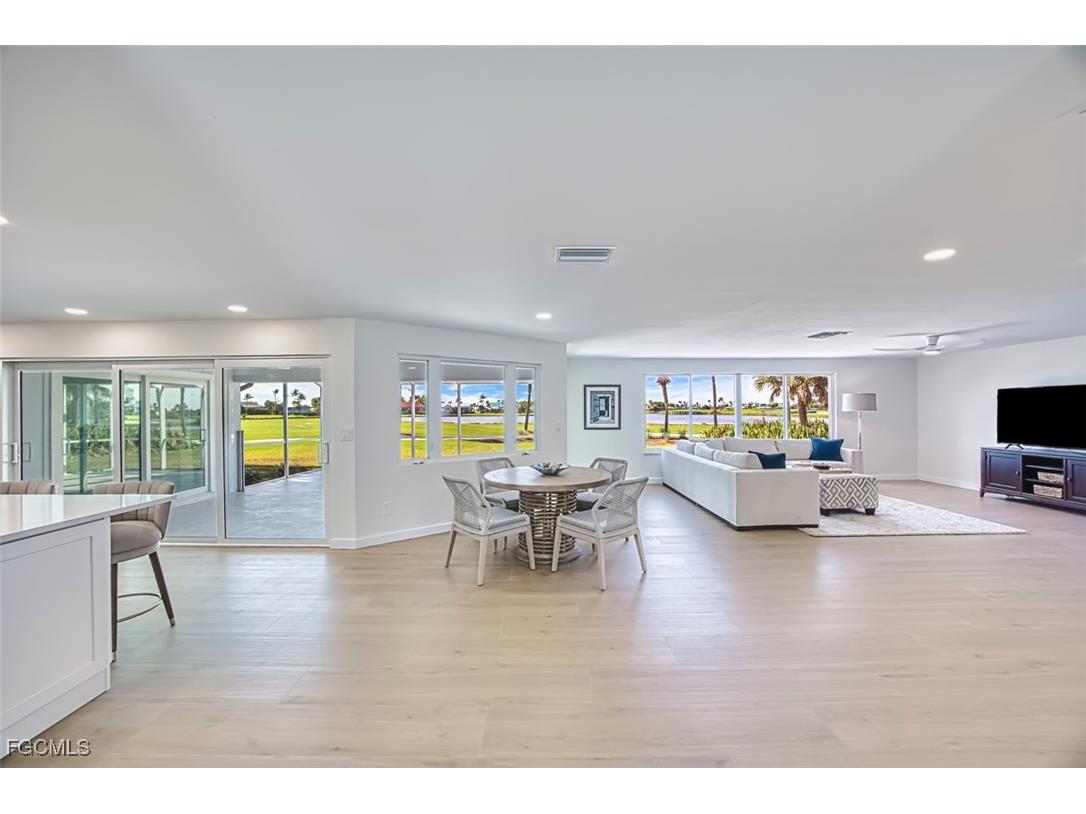 951 Sand Castle Road Sanibel FL 33957 2025019159 image9