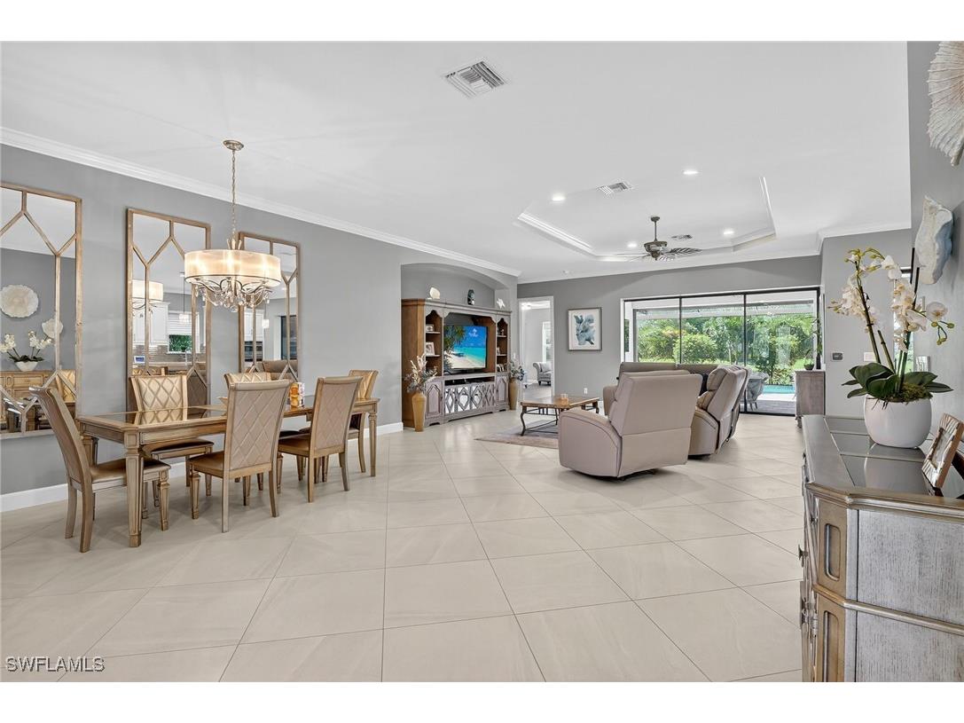 9512 Livorno Court Naples FL 34119 225067215 image5