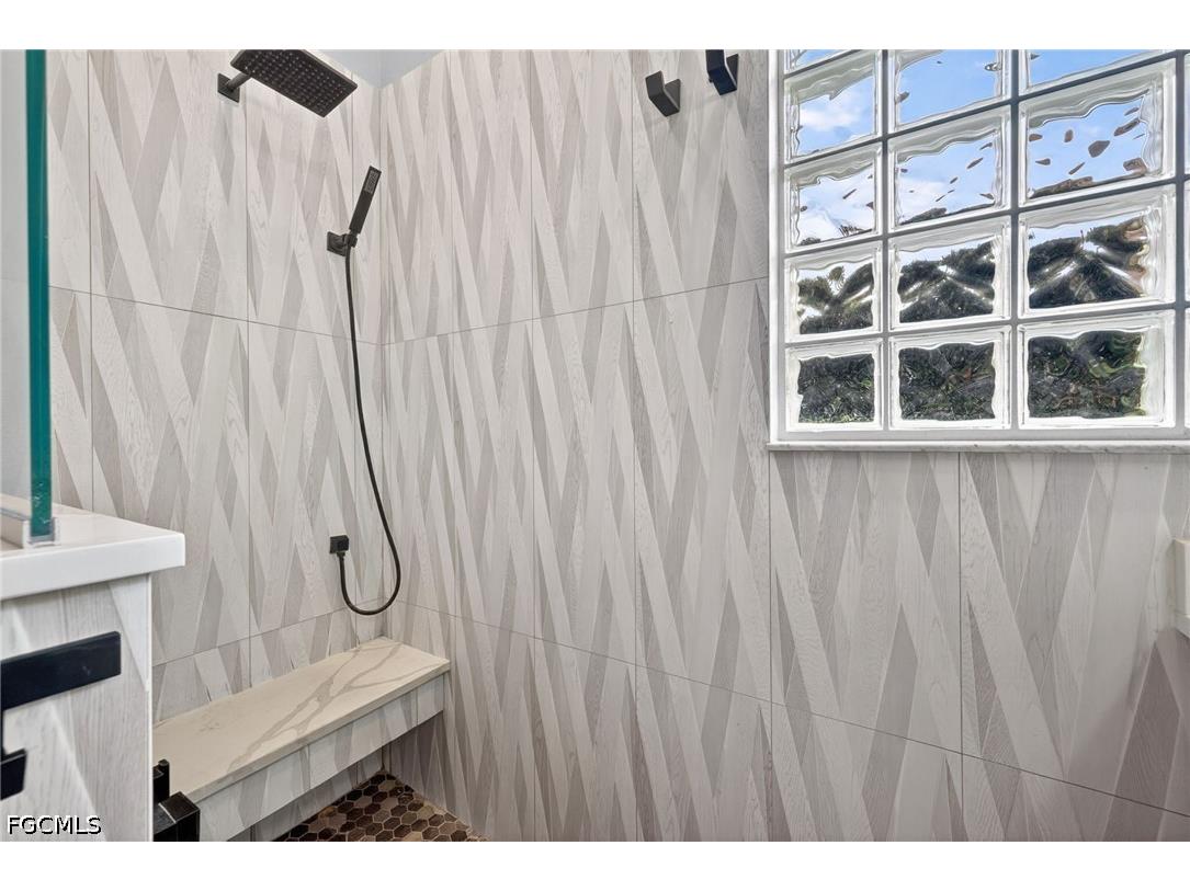 9512 Mariners Cove Lane Fort Myers FL 33919 2026018831 image22