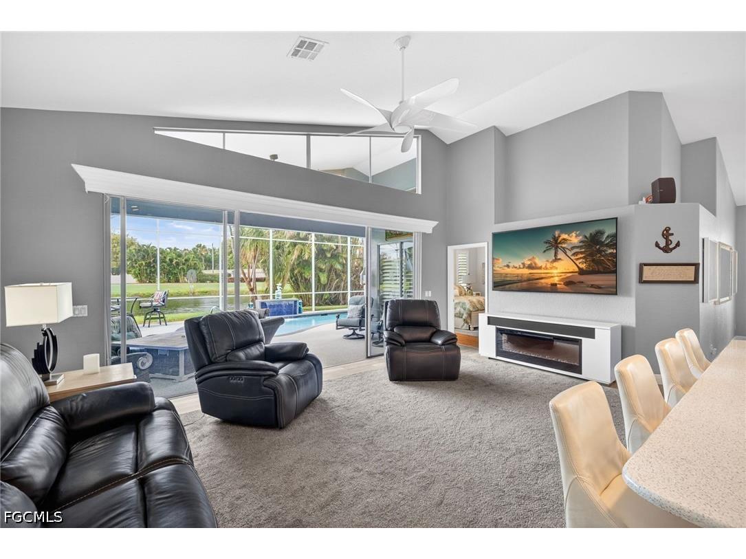 9512 Mariners Cove Lane Fort Myers FL 33919 2026018831 image3