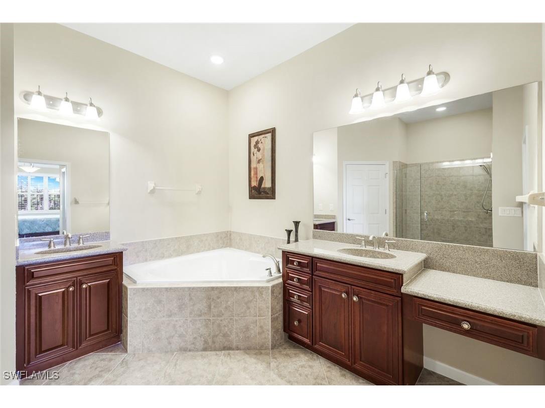 9513 Ironstone Terrace #202 Naples FL 34120 226001618 image20