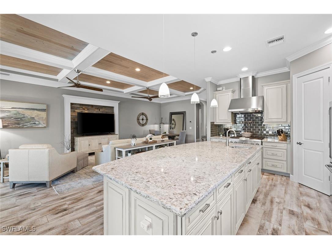 9515 Campanile Circle Naples FL 34114 225066462 image12