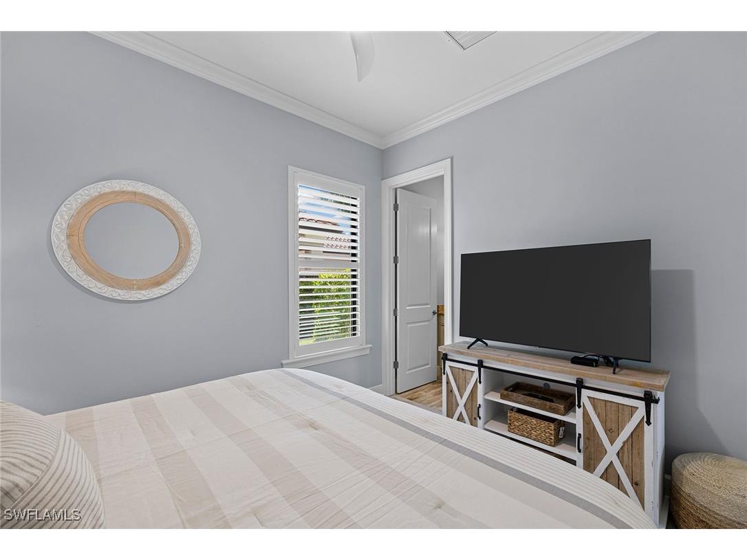 9515 Campanile Circle Naples FL 34114 225066462 image19