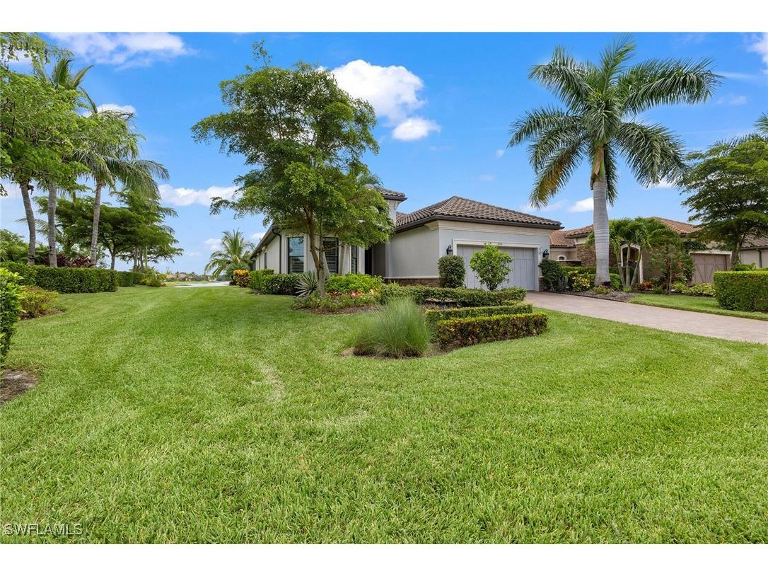 9515 Campanile Circle Naples FL 34114 225066462 image2