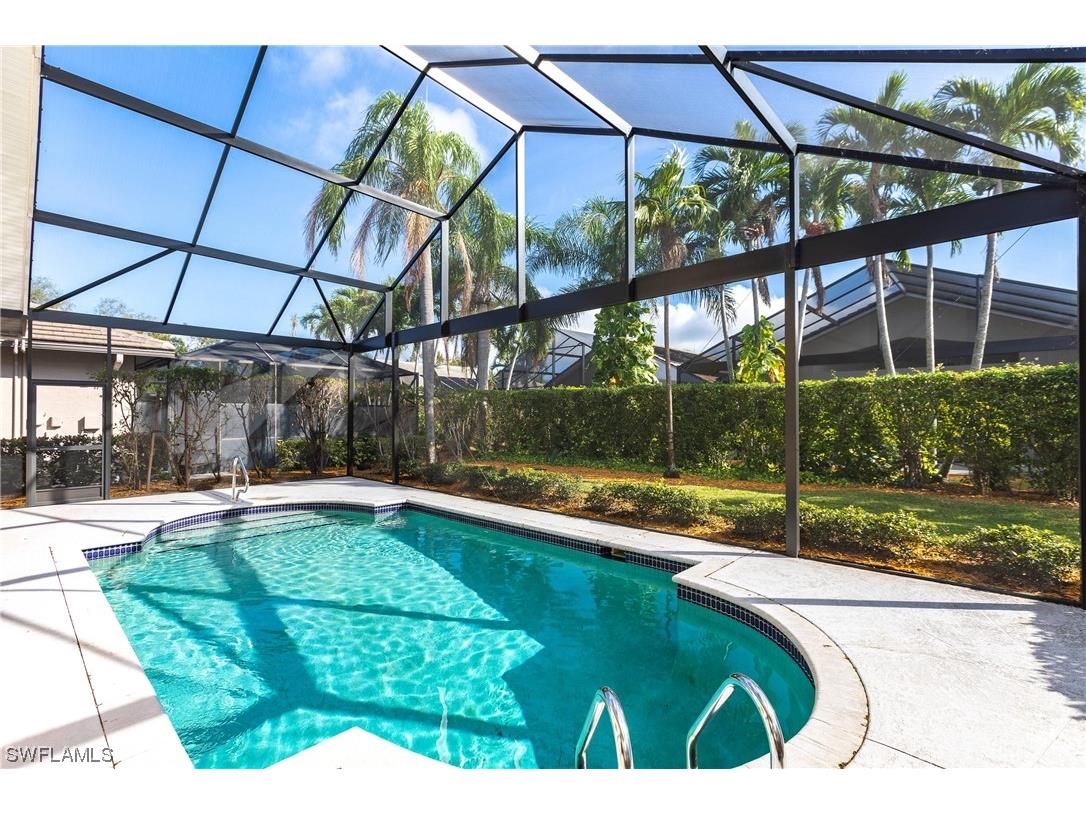 9515 Mariners Cove Lane Fort Myers FL 33919 223086062 image1