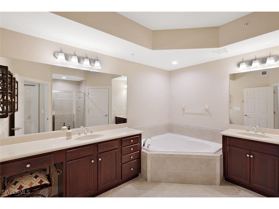 9516 Ironstone Terrace #101 Naples FL 34120 225082438 image18