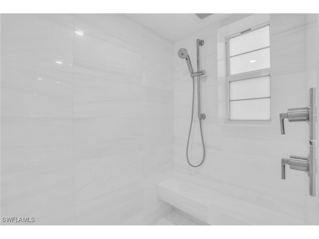 9517 Gulf Shore Drive #202 Naples FL 34108 225047736 image25