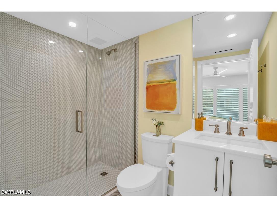 9517 Gulf Shore Drive #202 Naples FL 34108 226015581 image19