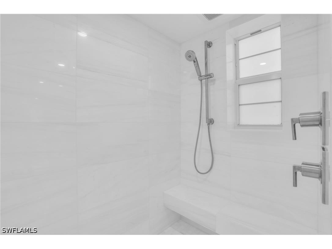 9517 Gulf Shore Drive #202 Naples FL 34108 226015581 image25
