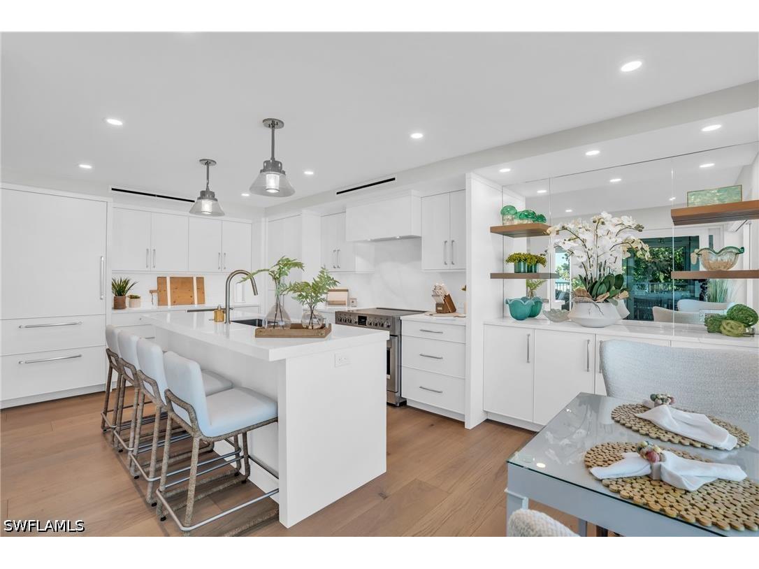 9517 Gulf Shore Drive #202 Naples FL 34108 226015581 image3