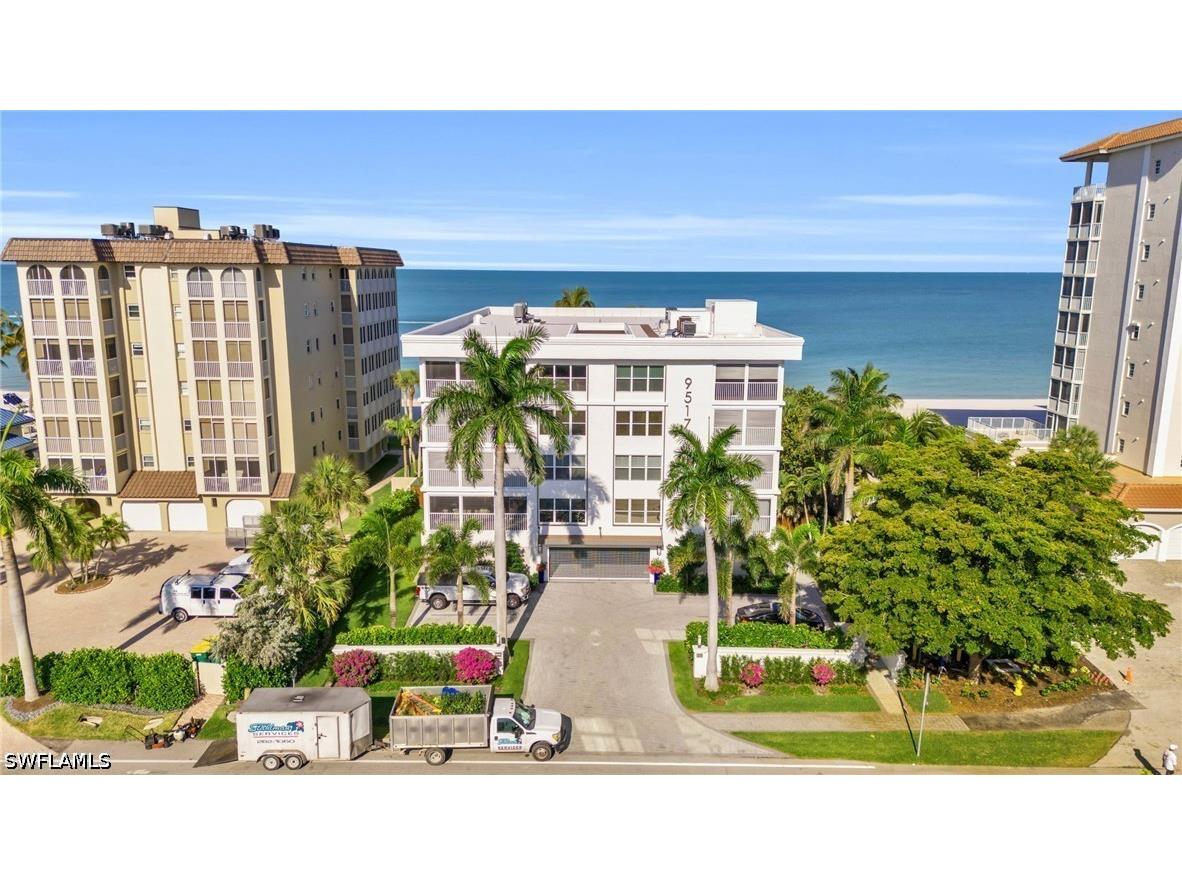 9517 Gulf Shore Drive #202 Naples FL 34108 226015581 image7