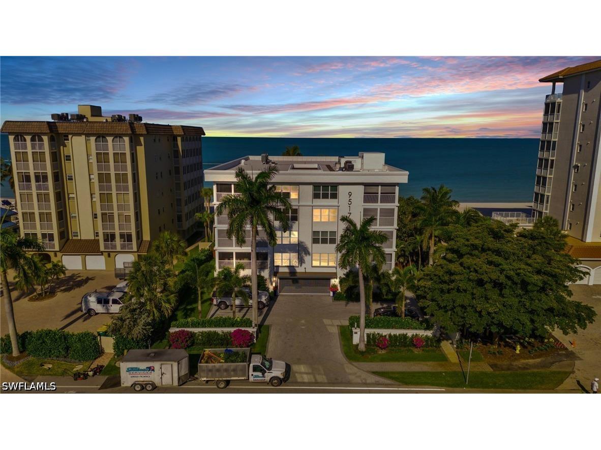 9517 Gulf Shore Drive #202 Naples FL 34108 226015581 image8