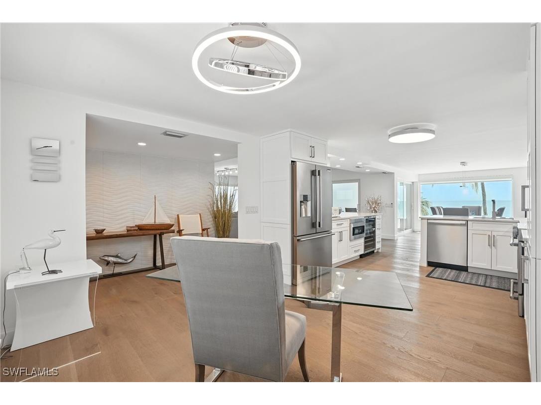 9517 Gulf Shore Drive #401 Naples FL 34108 225047848 image22