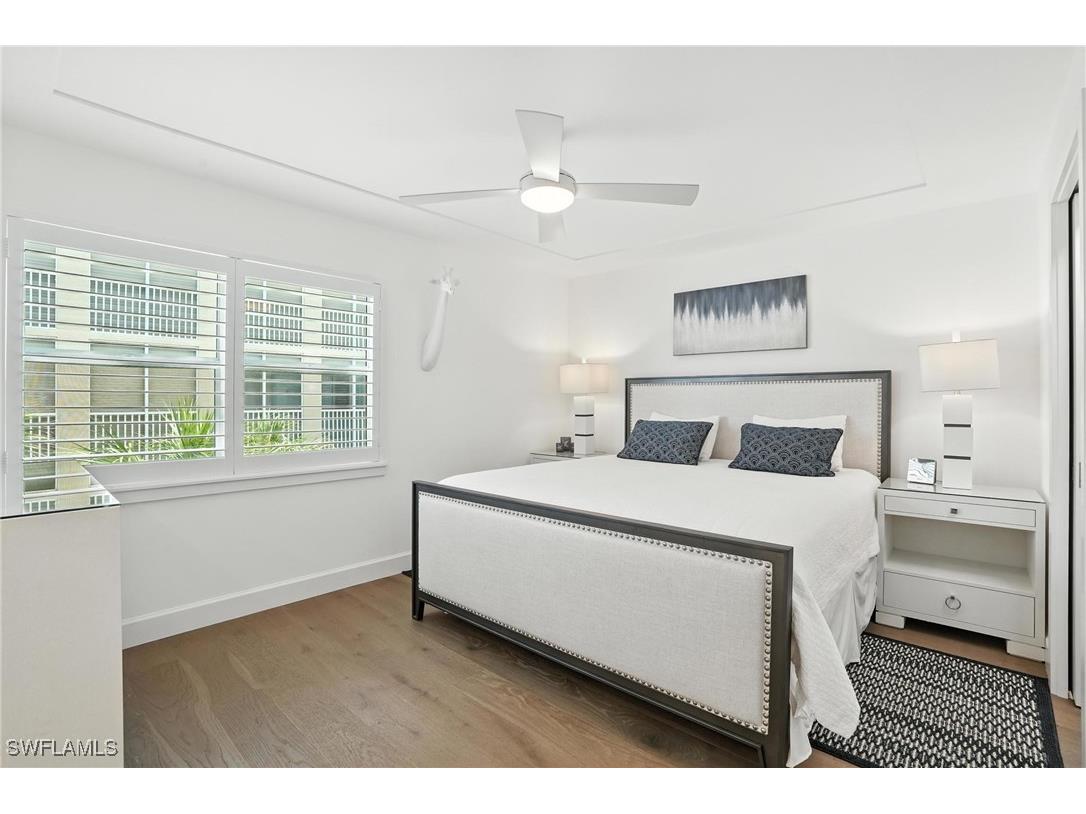 9517 Gulf Shore Drive #401 Naples FL 34108 225047848 image37